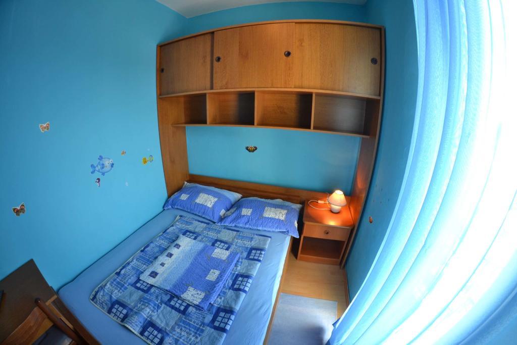 Apartmani Jenny i Tania Lopar Zewnętrze zdjęcie