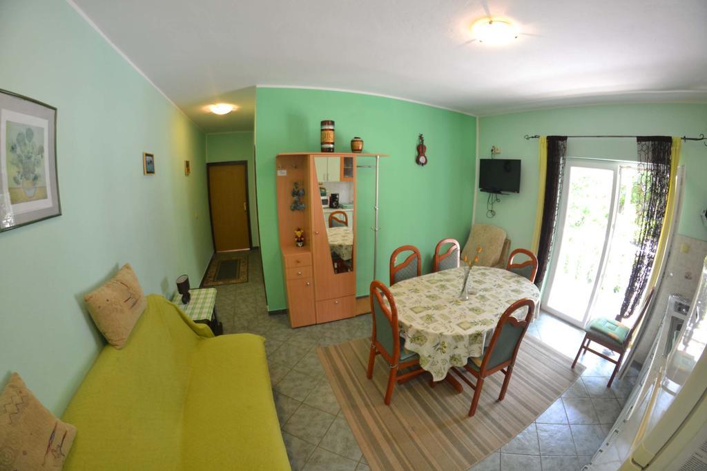 Apartmani Jenny i Tania Lopar Zewnętrze zdjęcie
