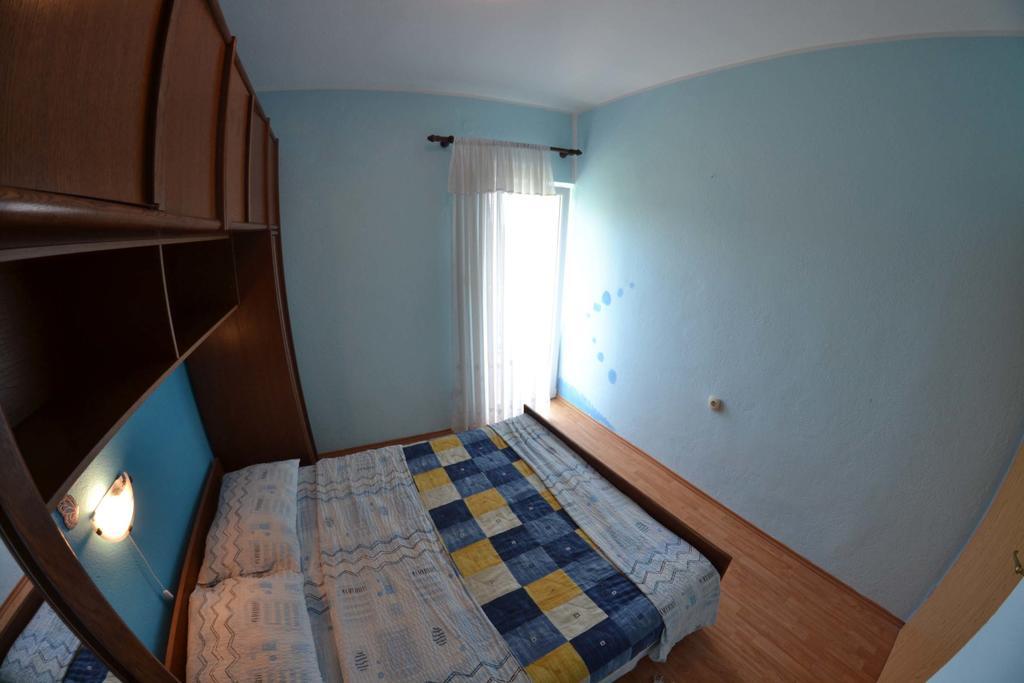Apartmani Jenny i Tania Lopar Zewnętrze zdjęcie