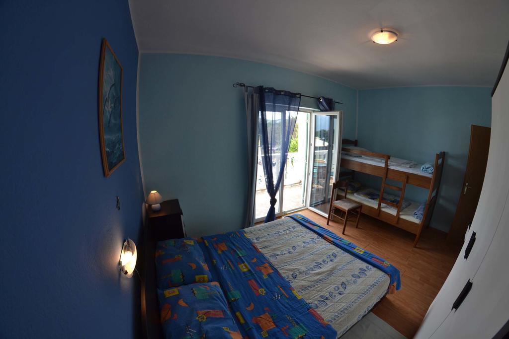 Apartmani Jenny i Tania Lopar Zewnętrze zdjęcie
