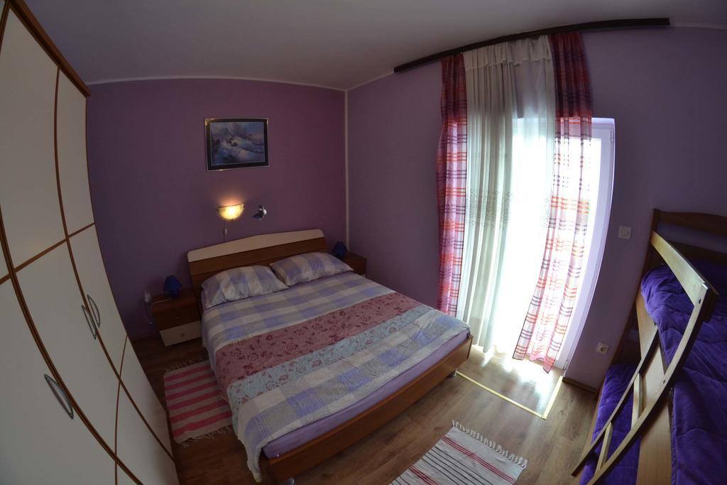 Apartmani Jenny i Tania Lopar Zewnętrze zdjęcie