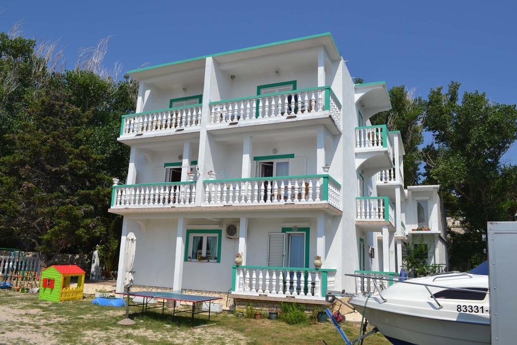 Apartmani Jenny i Tania Lopar Zewnętrze zdjęcie